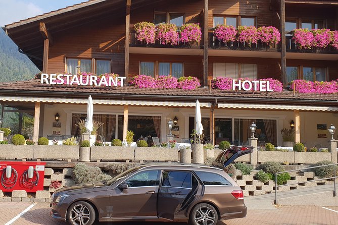 Private Transfer From Adelboden to Geneva Airport - Key Points