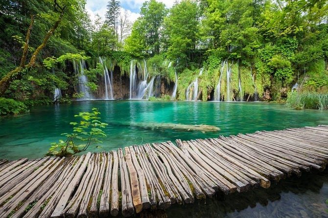 private transfer zagreb split with a stop at plitvice lakes national park Private Transfer Zagreb - Split With a Stop at Plitvice Lakes National Park