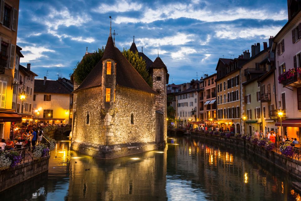 Private Trip From Geneva to Annecy in France - Key Points