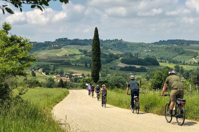 Private Tuscany Sunset Bike Tour - Key Points
