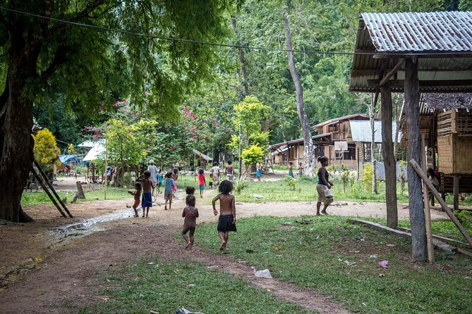 puerto princesa trek to batak tribe village Puerto Princesa: Trek to Batak Tribe Village