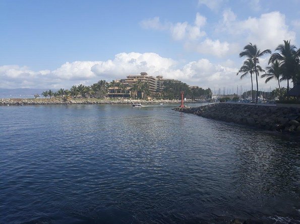 Puerto Vallarta Private Fishing Trip Aboard the Isabella - Key Points