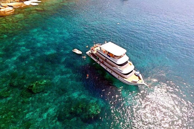 Rayayai and Rayanoi Day Trip in Luxury Yatch With Diving Options - Key Points