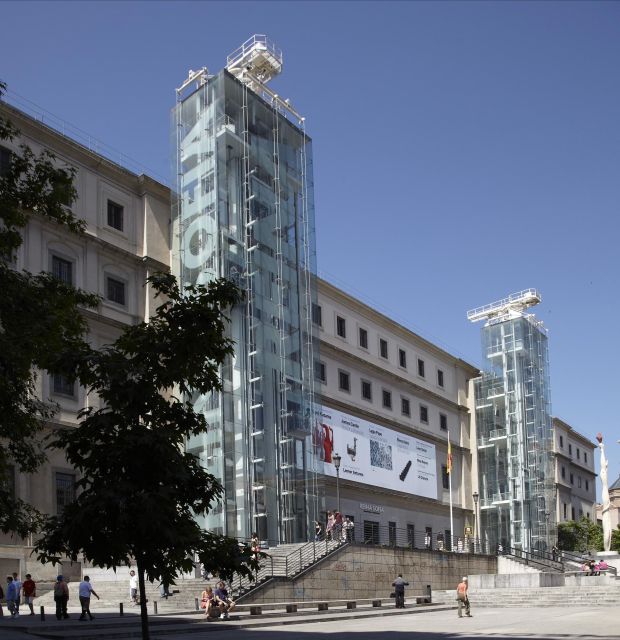 Reina Sofía Museum Guided Tour, Gourmet Experience Option - Key Points