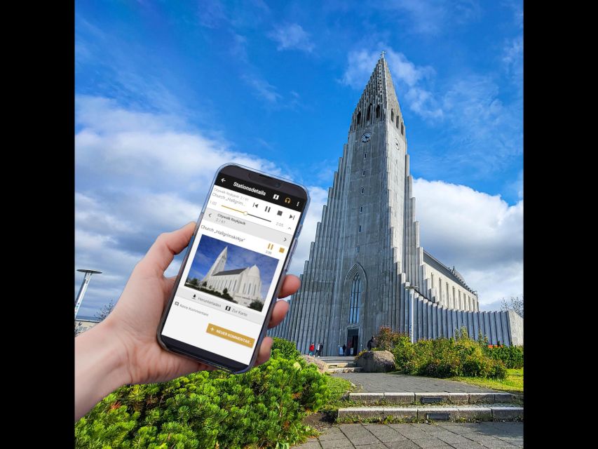 Reykjavik: Citywalk Tour - Audioguide in English & German - Key Points