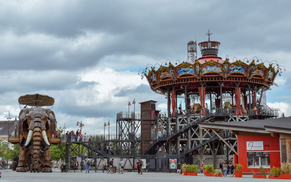 Romantic Nantes Escapade and Waterfront Charms - Key Points