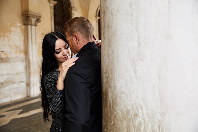 Romantic Photo Shoot in Venice - Romantic Photo Shoot Options in Venice, Veneto