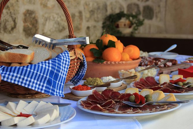 Rural Side of Dubrovnik: Cooking Class in Local Household - Key Points