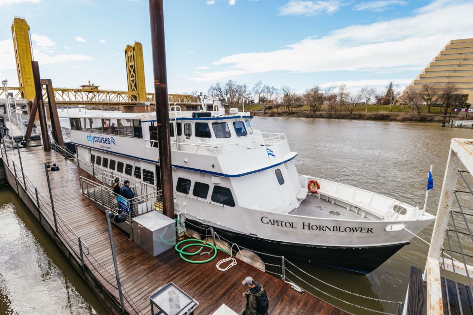 Sacramento: River Cruise With Narrated History - Key Points