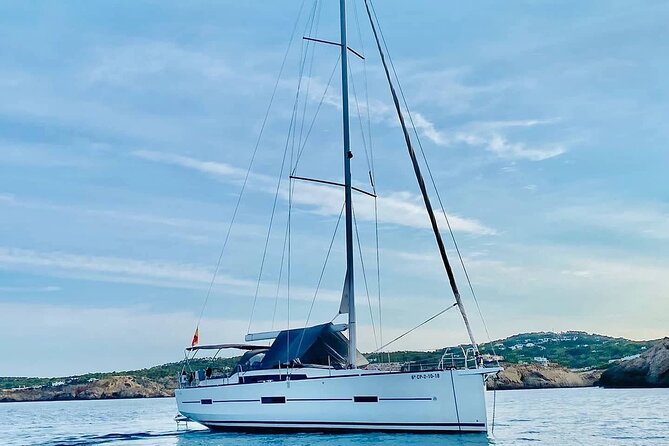 Sailing Boat Rental for 6 Days in Ibiza and Formentera - Key Points