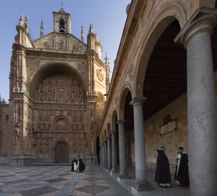 Salamanca: Private Guided Customizable Walking Tour - Key Points