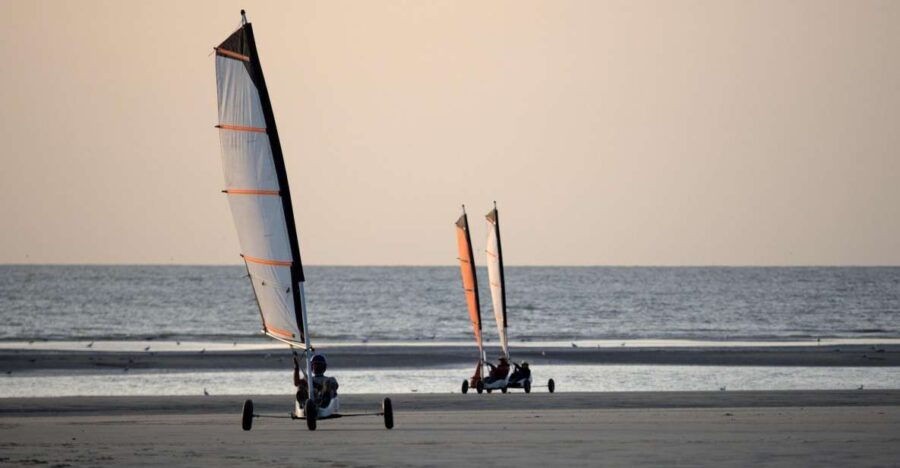 sand yachting lesson on the berck beach Sand Yachting Lesson On The Berck Beach