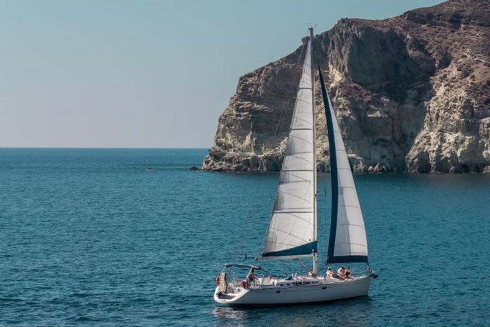Santorini Caldera: Morning Sailing Cruise With Meal - Key Points