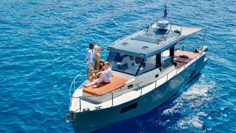 Santorini: Private Diamond 36 Motor Yacht Caldera Cruise - Activity Details