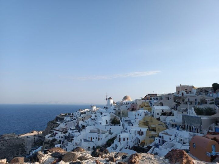 Santorini: Private Guided Sightseeing Day Tour - Key Points