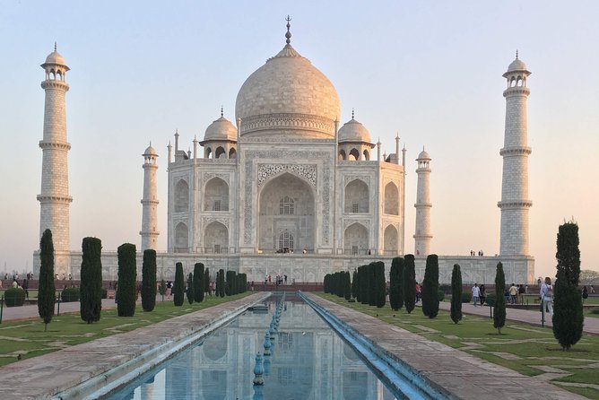 See the Iconic Taj Mahal, on a Private Day Tour From Delhi - Key Points