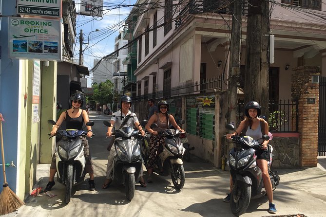 Self-driving Motorbike in Central Vietnam Phong Nha – Hue – Hoi An