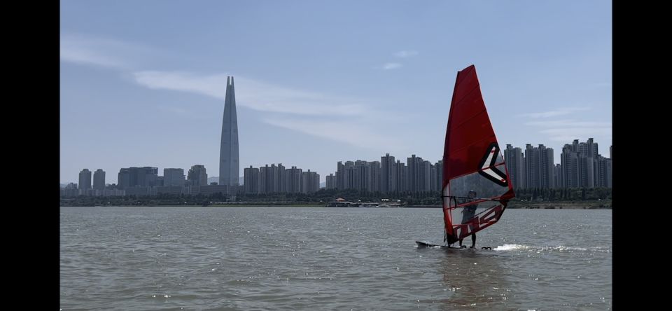 Seoul : E-foiling & Windsurfing Experiences - Key Points