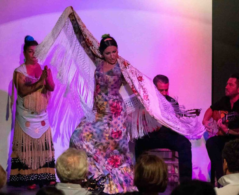 Sevilla: Flamenco Show at Tablao Álvarez Quintero - Key Points