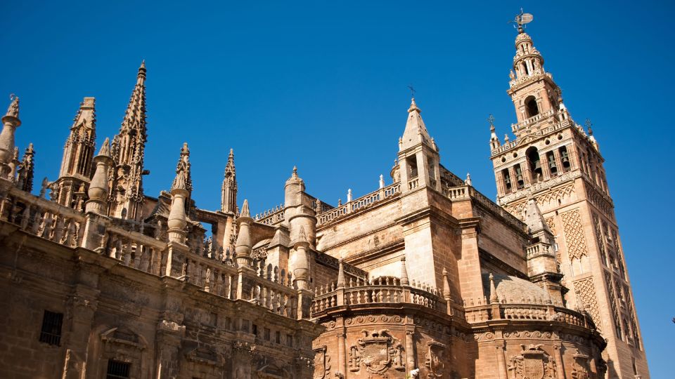 Seville: Guided Tour With Cathedral & Giralda Entrance - Key Points