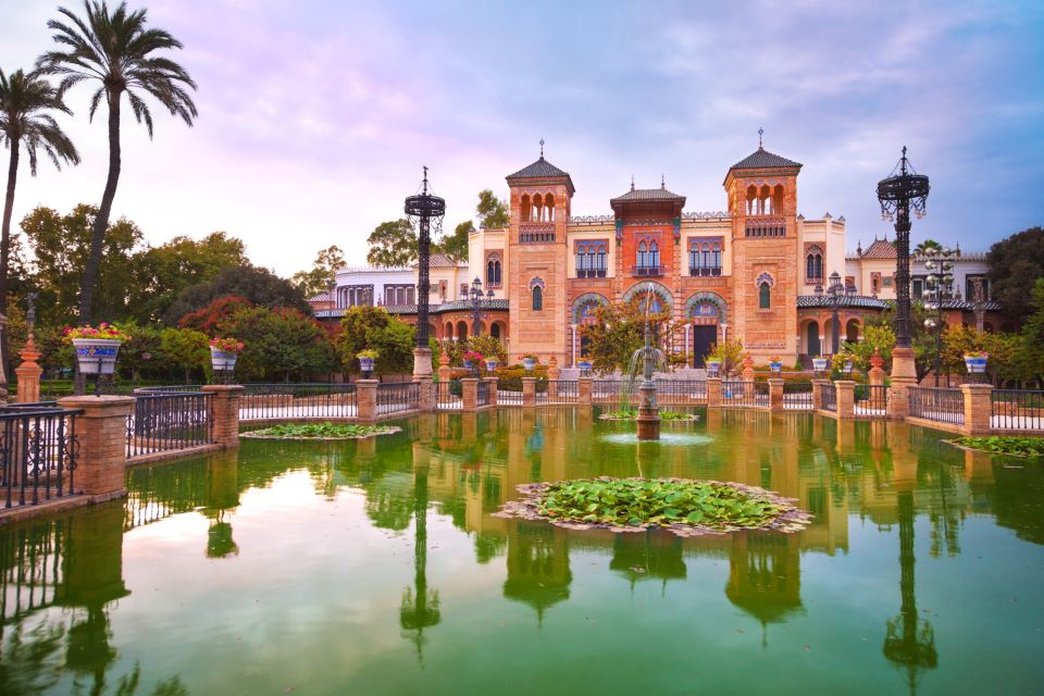 Seville: Highlights Self-Guided Scavenger Hunt and Tour - Key Points