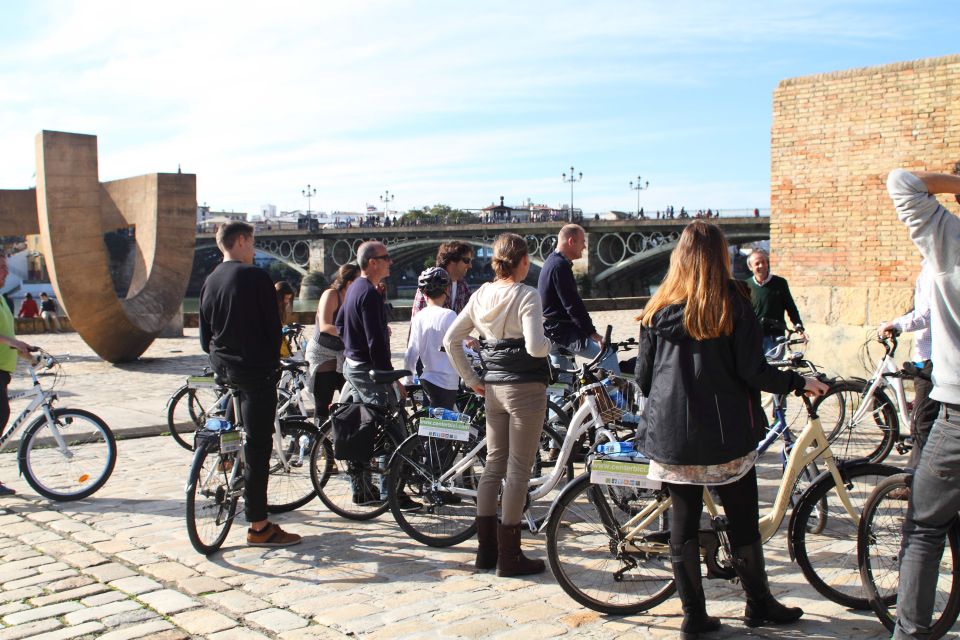 Seville: Historic Center Bike Tour - Overview of Seville Historic Center Bike Tour