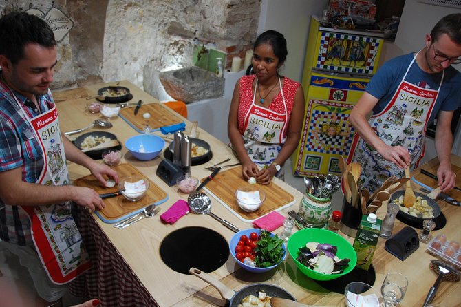 Sicilian Cooking Class : From Black to White - Key Points