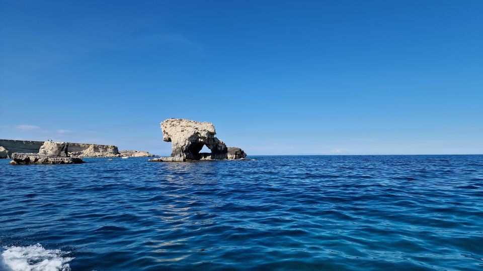 siracusa ortigia sea caves pillirina fishing Siracusa: Ortigia +Sea Caves +Pillirina +Fishing Experience