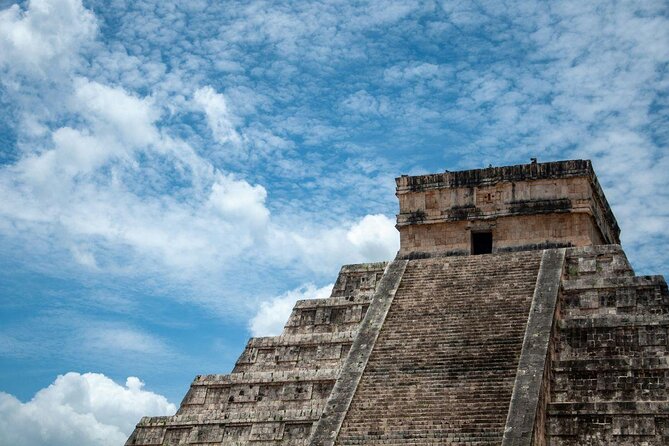 Small-Group Teotihuacan Pyramids From Mexico City - Key Points