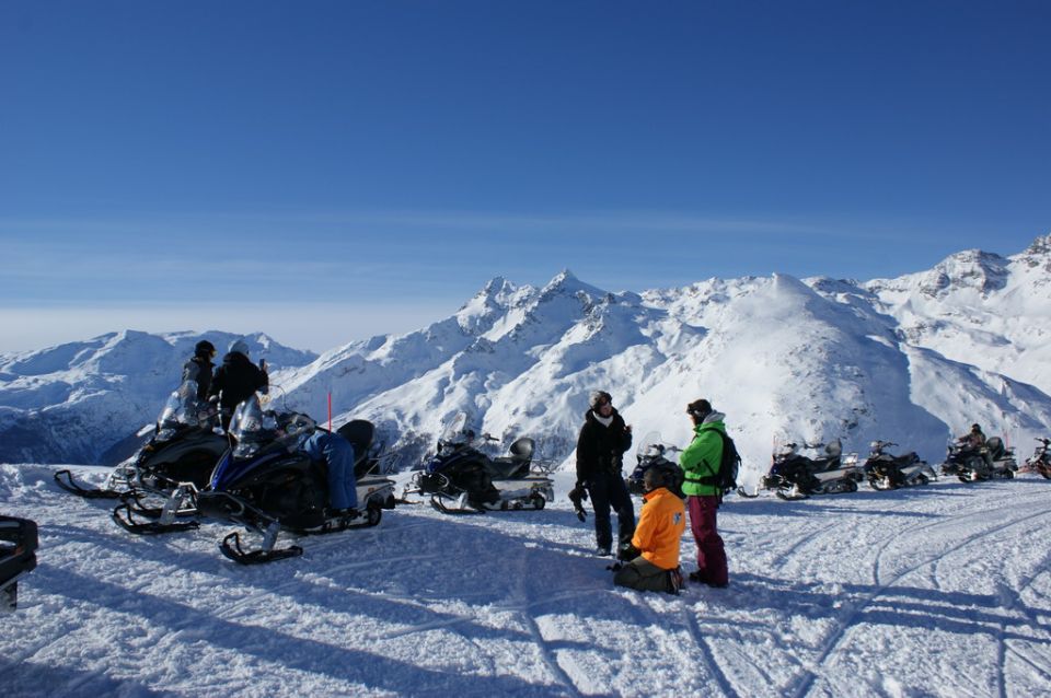 Snowmobile Tour Madesimo / Splügen Pass (Daytrip St. Moritz) - Experience Highlights