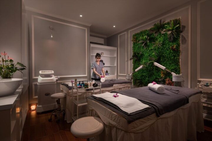 Spa in Hanoi: Hot Stone Therapy by Vita Beauty Spa - Key Points