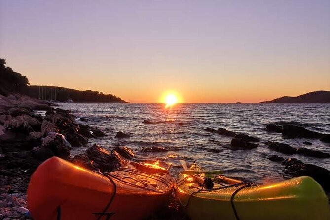 Sunset Kayak Tour in Hvar Town, Croatia - Key Points