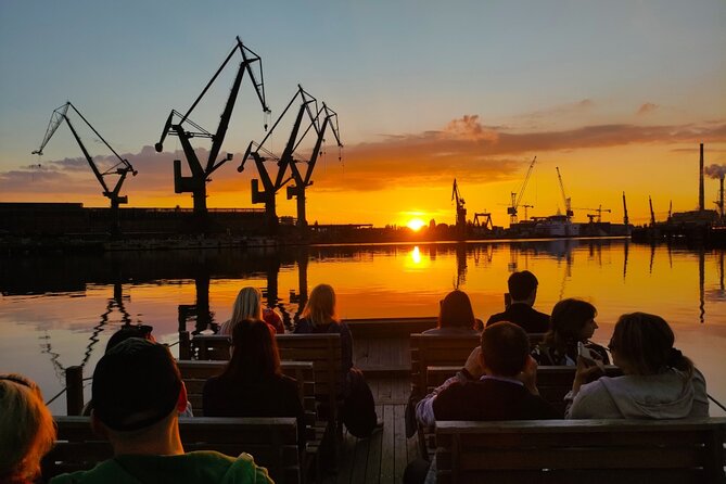 Sunset on the Shipyard and Old Town Evening Cruise - Key Points