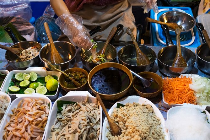 Tasting Thai Street-Food at the Wang Lang Market With Your English-Speaking Guide - Key Points