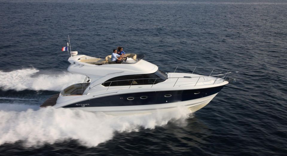 Tenerife: Private Luxury Motor Boat Sunset Cruise - Key Points