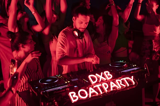 Tickets for the DXB Boat Party at Sunset in Dubai - Key Points