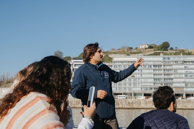 Tour by Boat With Porto Wine and Chocolates Tasting - Tour Highlights