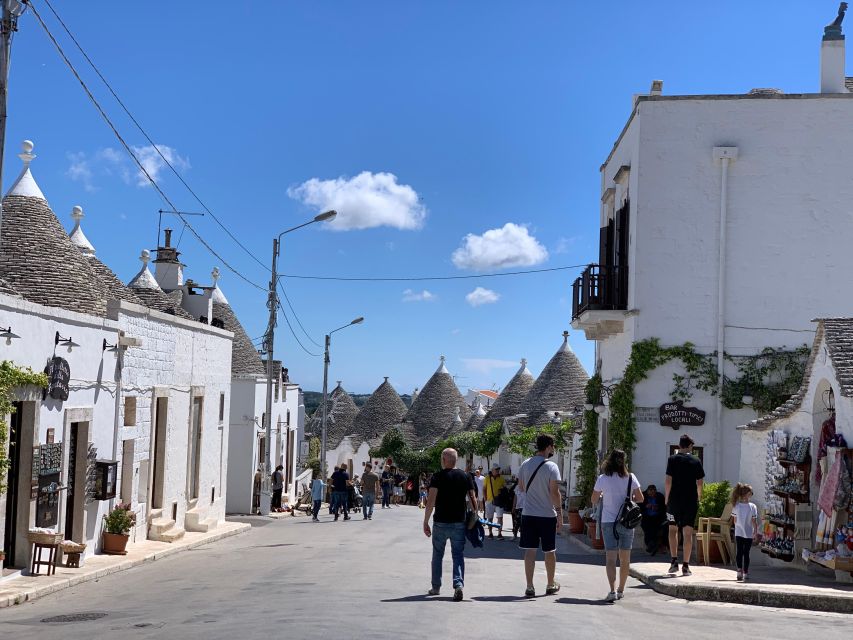 Tour Polignano, Alberobello, Locorotondo, Martina Franca - Key Points