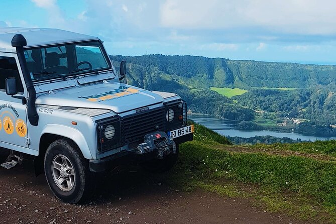 Tour to Western and Central Volcanoes on 4x4: Sete Cidades & Fogo Lakes - Tour Highlights