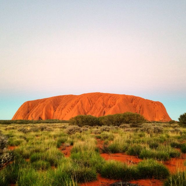 Uluru: Small Group Guided Tour With Sunset Refreshments - Key Points