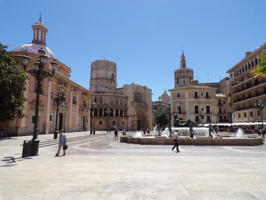 Valencia: Self-Guided Audio Tour - Key Points