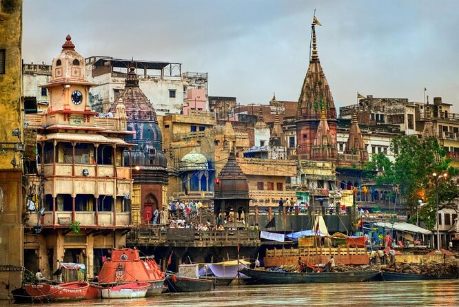 Varanasi Old City and Street Tour 3 Hour - Key Points