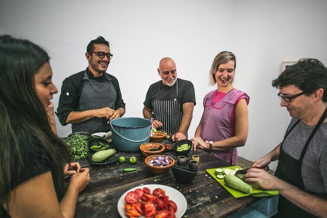 Vegetarian Traditional Mexican Cooking Class - Key Points