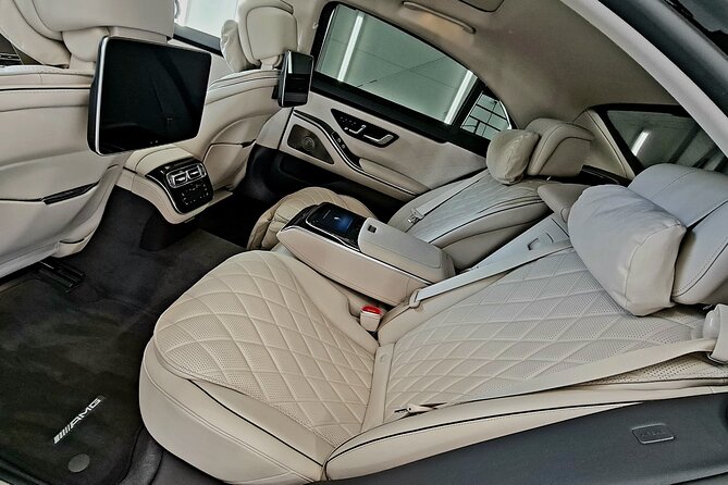 VIP Transfer From Gdansk to Airport GdańSk (Gdn) - Mercedes S Class W222 - Key Points