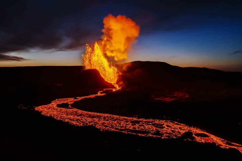 Volcano Movie - Experience the Latest Eruptions in Iceland - Key Points