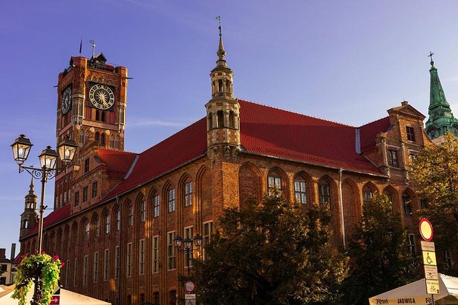 Walking Tour of the Medieval Toruń - Key Points