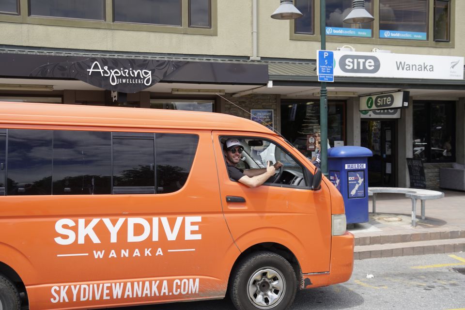 Wanaka: Tandem Skydive Experience 9,000, 12,000 or 15,000-ft - Key Points