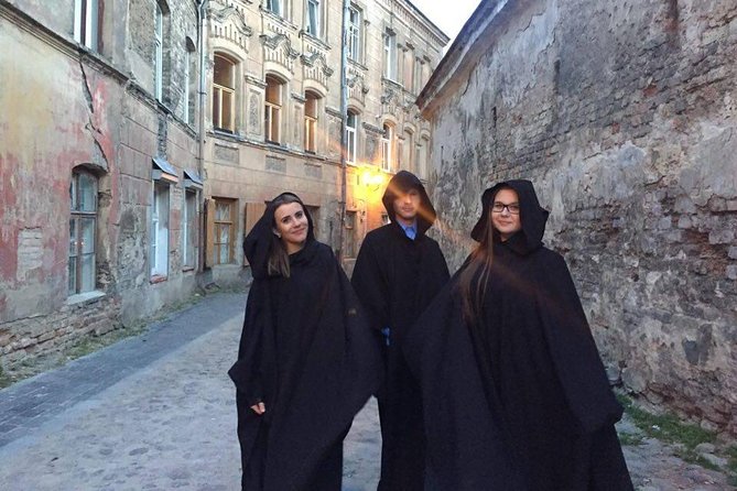 Warsaw Ghost Walking Tour - Key Points