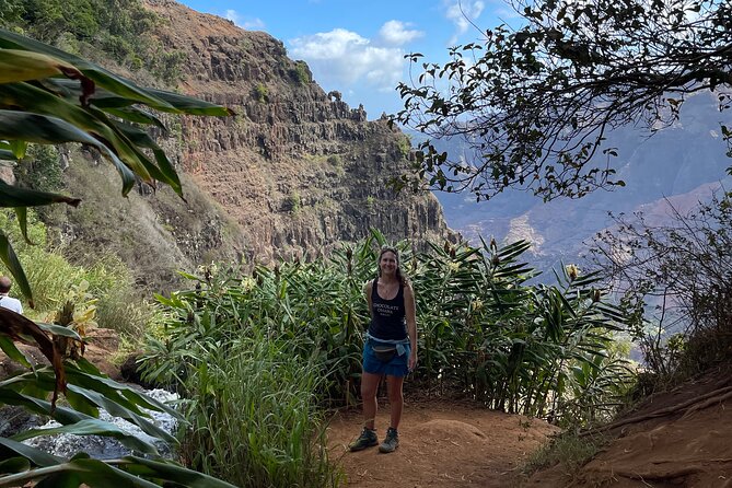 Waterfall Hike in Hawaii Rainforest Trail - Key Points