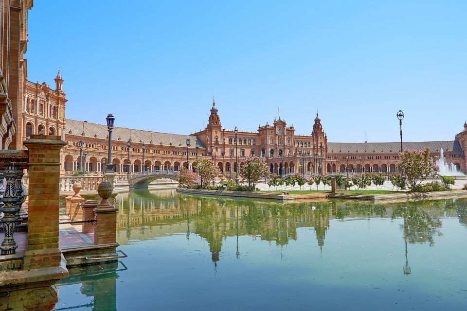 Welcome to Seville: Private Tour With a Local Host - Key Points